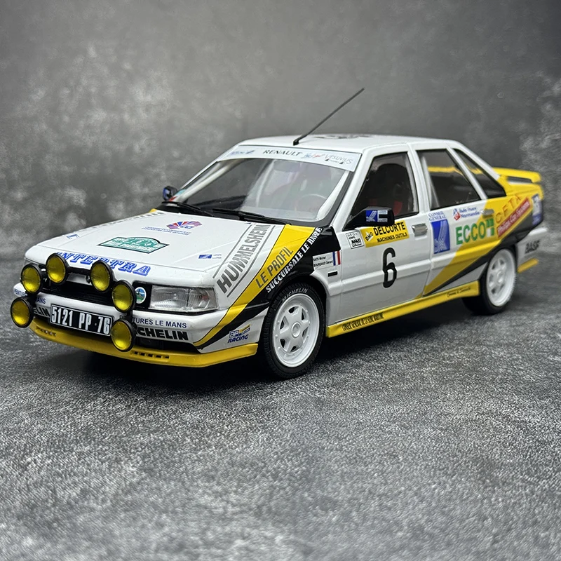 Renault R21 Turbo Gr.A 1:18 Diecast Model 6 Renault R21 Turbo Gr.A 1:18 Diecast Model - Image 6