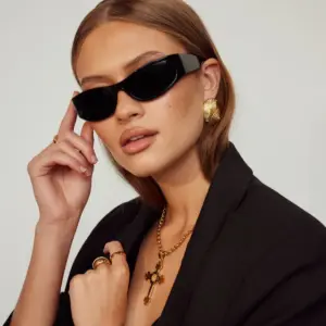 Gold Stainless Steel Earrings for Women 11 S0c8bbbbdd1c6457fa82f9bf89e00fa57X