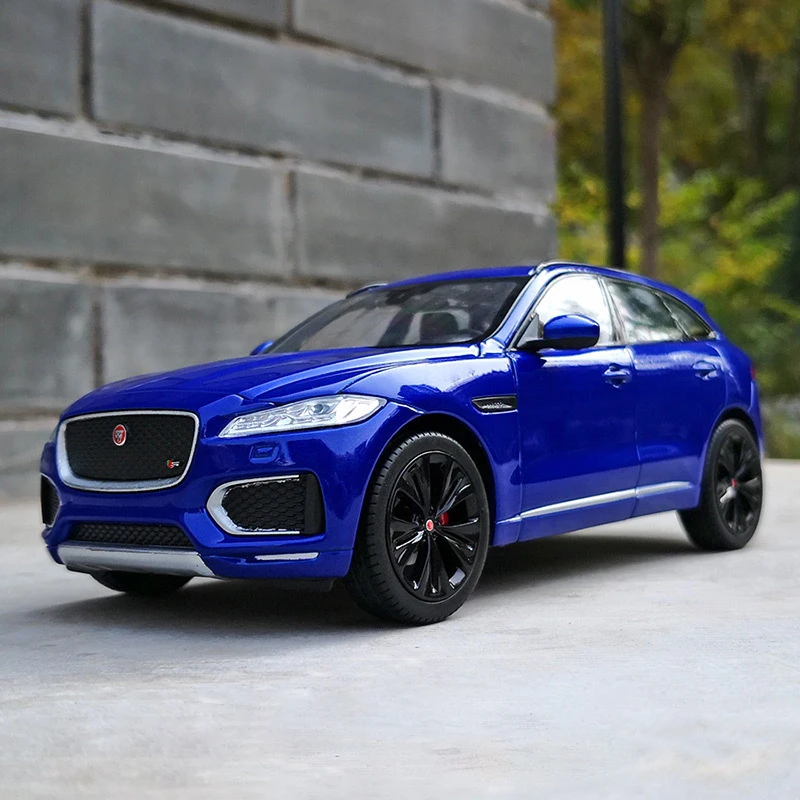 WELLY 1:24 Alloy Jaguar F-PACE Model Car 9 WELLY 1:24 Alloy Jaguar F-PACE Model Car - Image 9