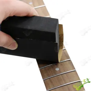 Flexible Guitar Polishing Sponge Block 100x70x25mm 11 S0e9af459cd7547f0af95af62868e2a11o