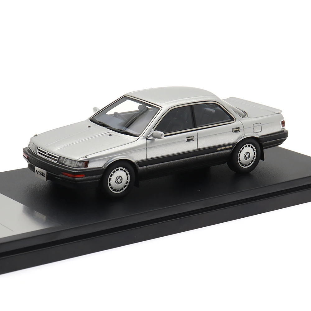 Toyota Vista Hardtop 2000GT Diecast Model 5 Toyota Vista Hardtop 2000GT Diecast Model - Image 5