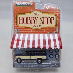 Vintage Automotive Diecast Model 1:64 Scale 7 S0f2a35cb94744ad18eaf6b092179f1cdD