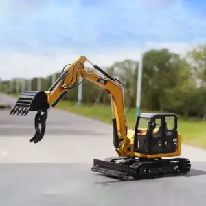 Detailed 1:24 Scale CAT 308E2 Excavator Model