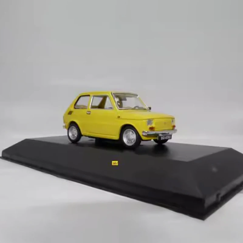 1973 Fiat 126P Diecast Model in Yellow 4 1973 Fiat 126P Diecast Model in Yellow - Image 4