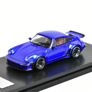 Vintage White and Green Diecast Car Model 12 S0fb18b6597de4fa7a52b9891dd3716d3n