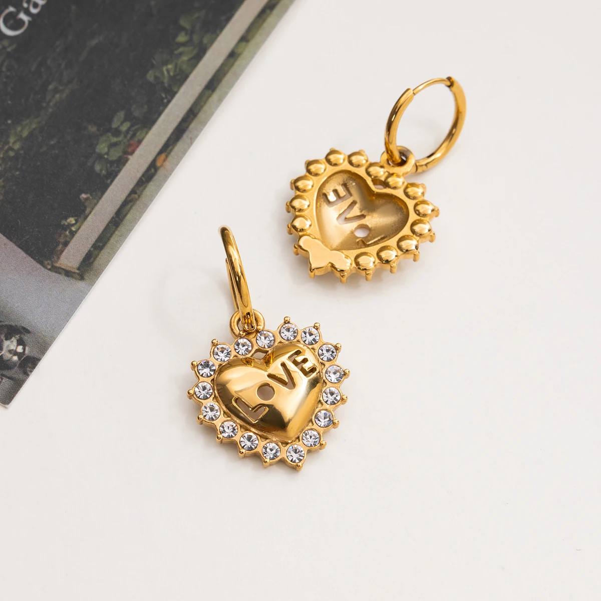 Elegant Stainless Steel Heart Earrings Model JDE0205008 4 Elegant Stainless Steel Heart Earrings Model JDE0205008 - Image 4