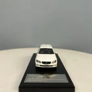 Toyota Altezza Gita 2001 Resin Model 1:43 Scale 8 S0ff615afbcbf4d51b3949635f3872f6bJ
