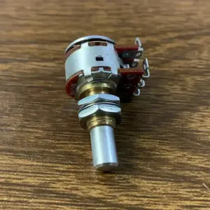 Dual Blend Potentiometer for Bass Guitars 9 S101143ae78a245f18f102b94a58a5ef3p
