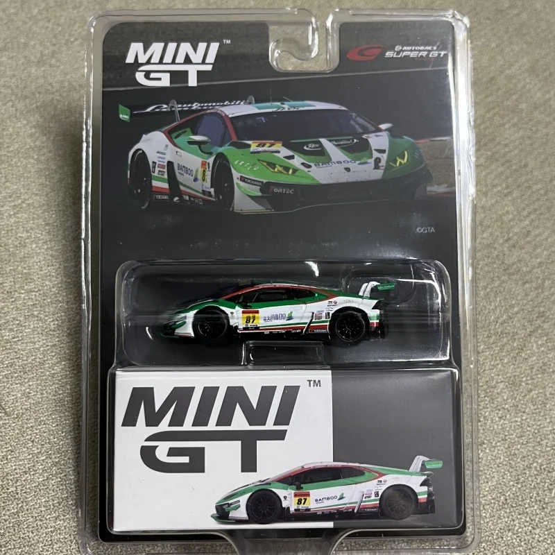 Detailed 1:64 Diecast Car Collection by MASSDI 10 Detailed 1:64 Diecast Car Collection by MASSDI - Image 10