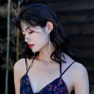 Elegant Water Droplets Silver Earrings 5 S10ae8f8287d446a28b4006d13c3473aaq