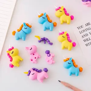 Set of 3 Colorful Unicorn Erasers 11 S10d2363f43074a7cacc5b7e333431e38m