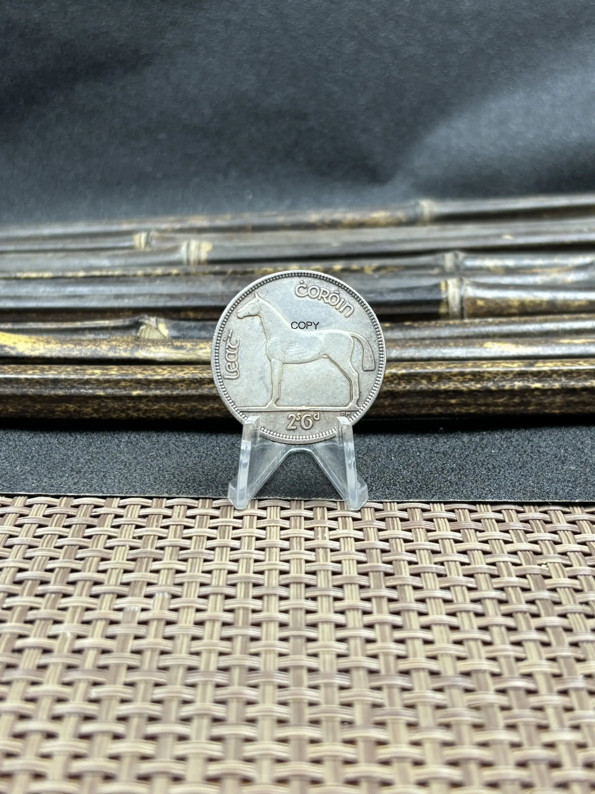 Irish 1928-1937 Commemorative Coin Replica 3 Irish 1928-1937 Commemorative Coin Replica - Image 3