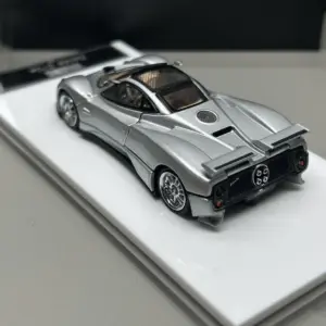 Pagani Zonda C12 1:64 Diecast Model in Blue/Silver 12 S125e268a270042e8900eb93538d9561cz