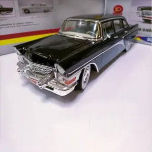 1/18 Soviet GAZ13 Chaika Vintage Model 11 S12a25ed03f664065a5068fa61ac5d5ab5