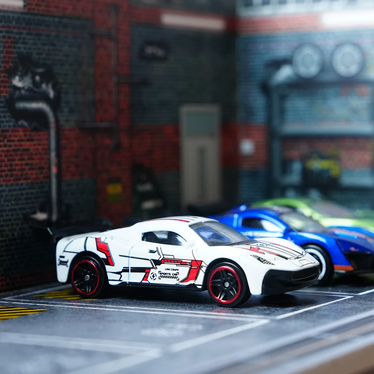 1:64 Scale Alloy Supercar Model for Collectors 5 1:64 Scale Alloy Supercar Model for Collectors - Image 5