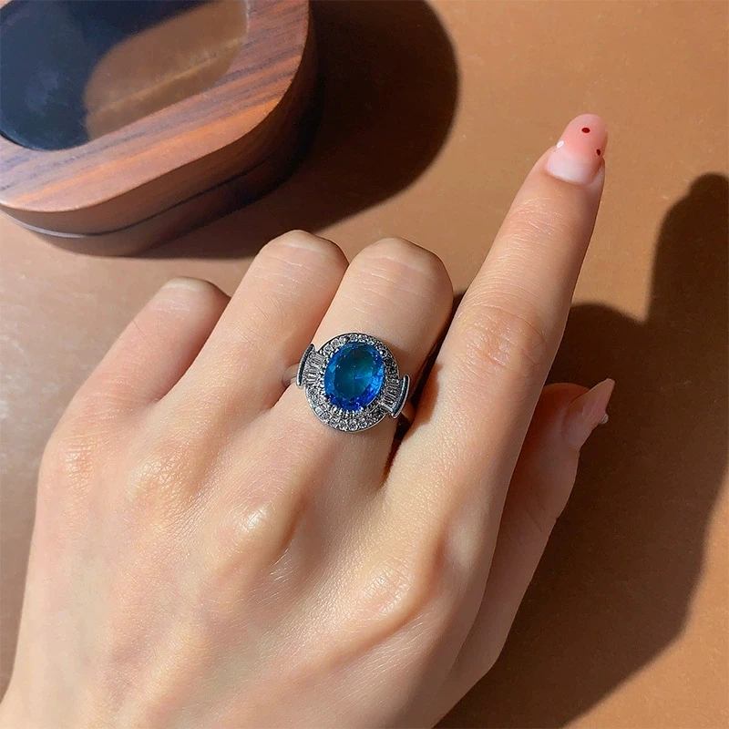 Adjustable Silver Ring with Zircon Stone 4 Adjustable Silver Ring with Zircon Stone - Image 4