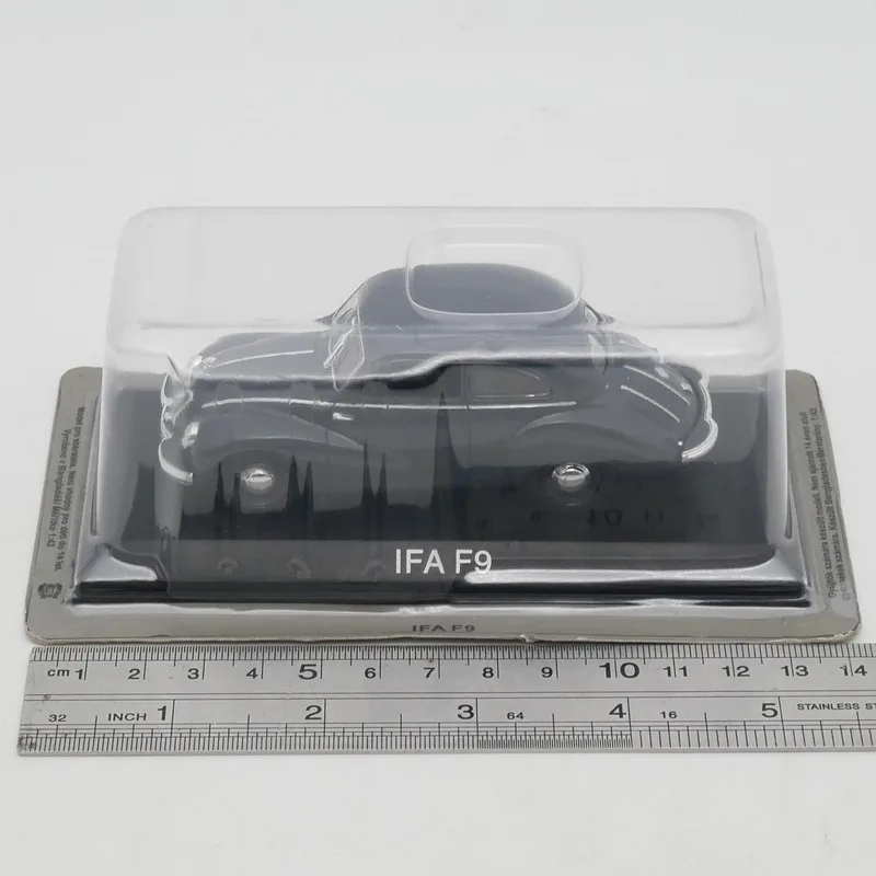 Diecast 1:43 IFA F9 Vintage Car Model 6 Diecast 1:43 IFA F9 Vintage Car Model - Image 6