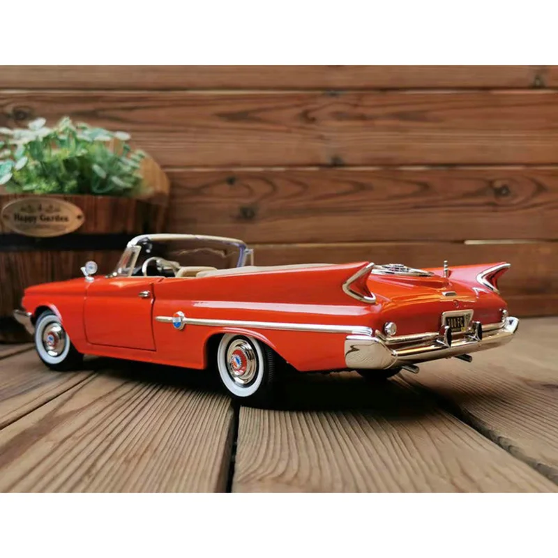 1960 Chrysler 300F Diecast Model – 1:18 Scale 2 1960 Chrysler 300F Diecast Model – 1:18 Scale - Image 2