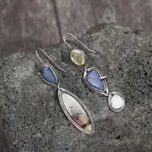 Vintage Oval Inlaid Earrings in Silver or Gold 5 S138d422930d74d1992da043d145de3b2Z