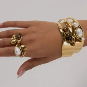 S1461e1e22acd4195af09320dd5e88856N