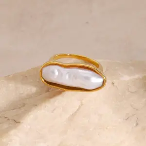 Gold-Plated Stainless Steel Imitation Pearl Ring 10 S1486016ce8cb4c8a8a6645c56dbe3ca1D