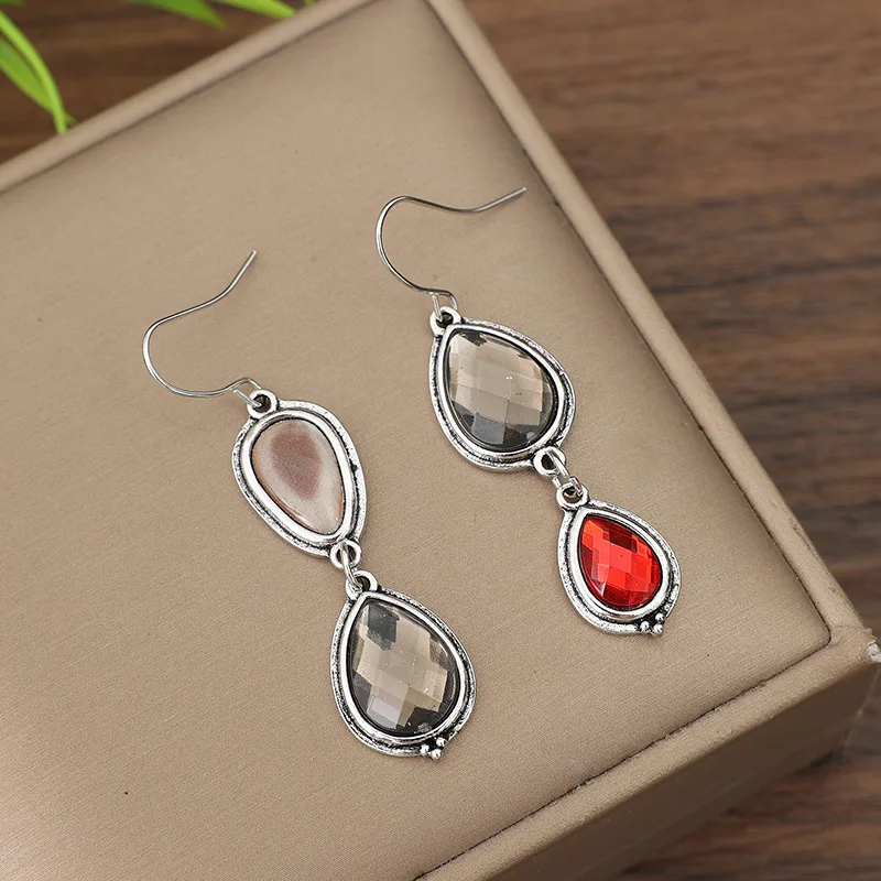 Vintage Geometric Drop Earrings for Women 3 Vintage Geometric Drop Earrings for Women - Image 3
