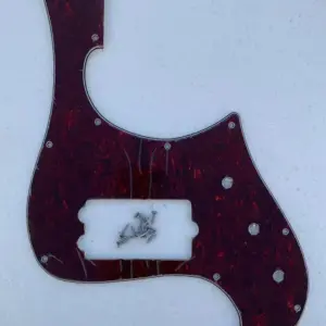 Mother of Pearl Pickguard for D Custom Bass 15 S14d826c4377844e49fdabf40bffbad4dM