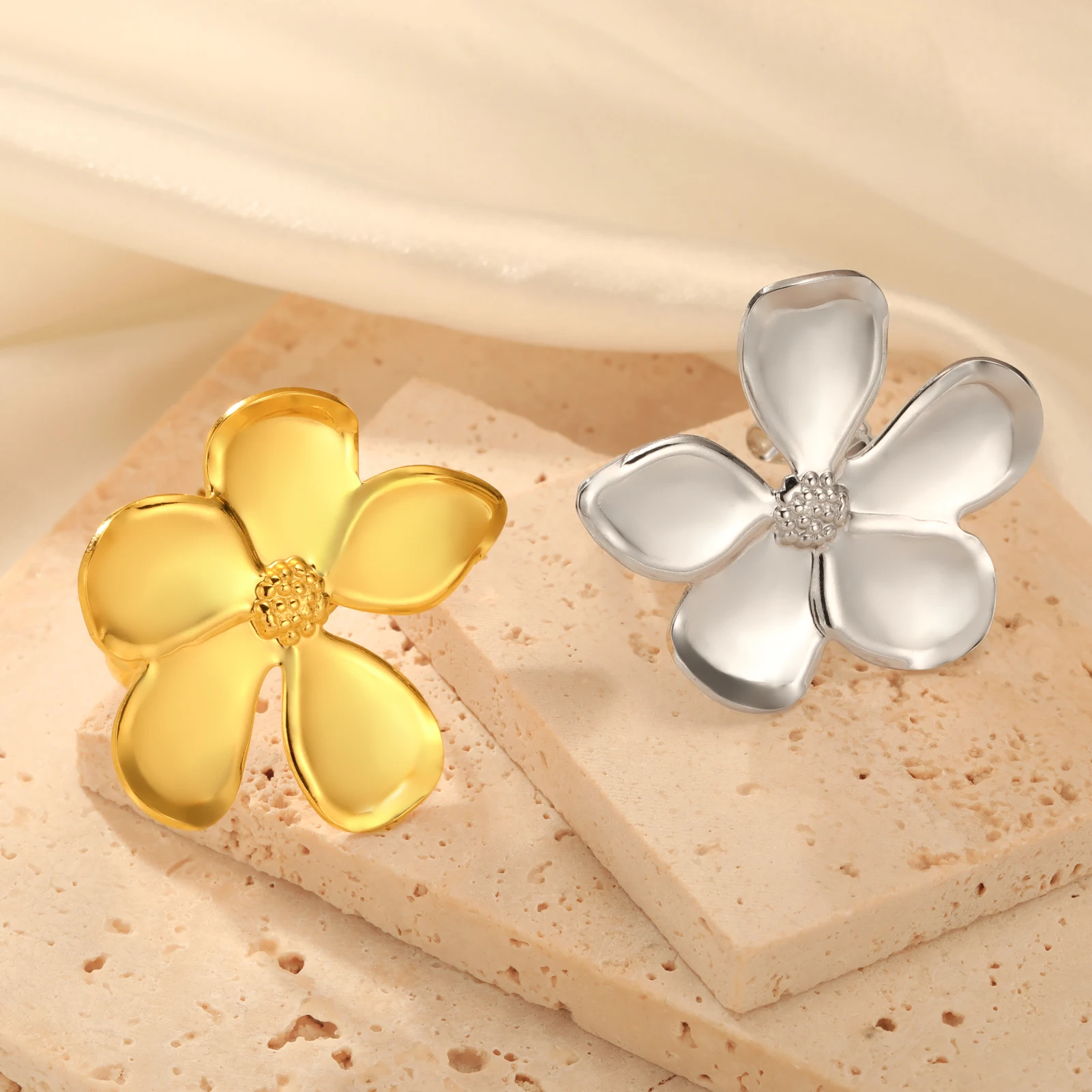 Stainless Steel Gold Flower Ring 4 Stainless Steel Gold Flower Ring - Image 4