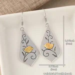 Vintage Silver Drop Earrings with Animal Motifs 8 S1579afde047444049eae13595504061bi