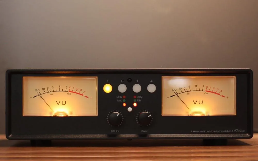 Vintage Dual VU Meter Audio Splitter 7 Vintage Dual VU Meter Audio Splitter - Image 7