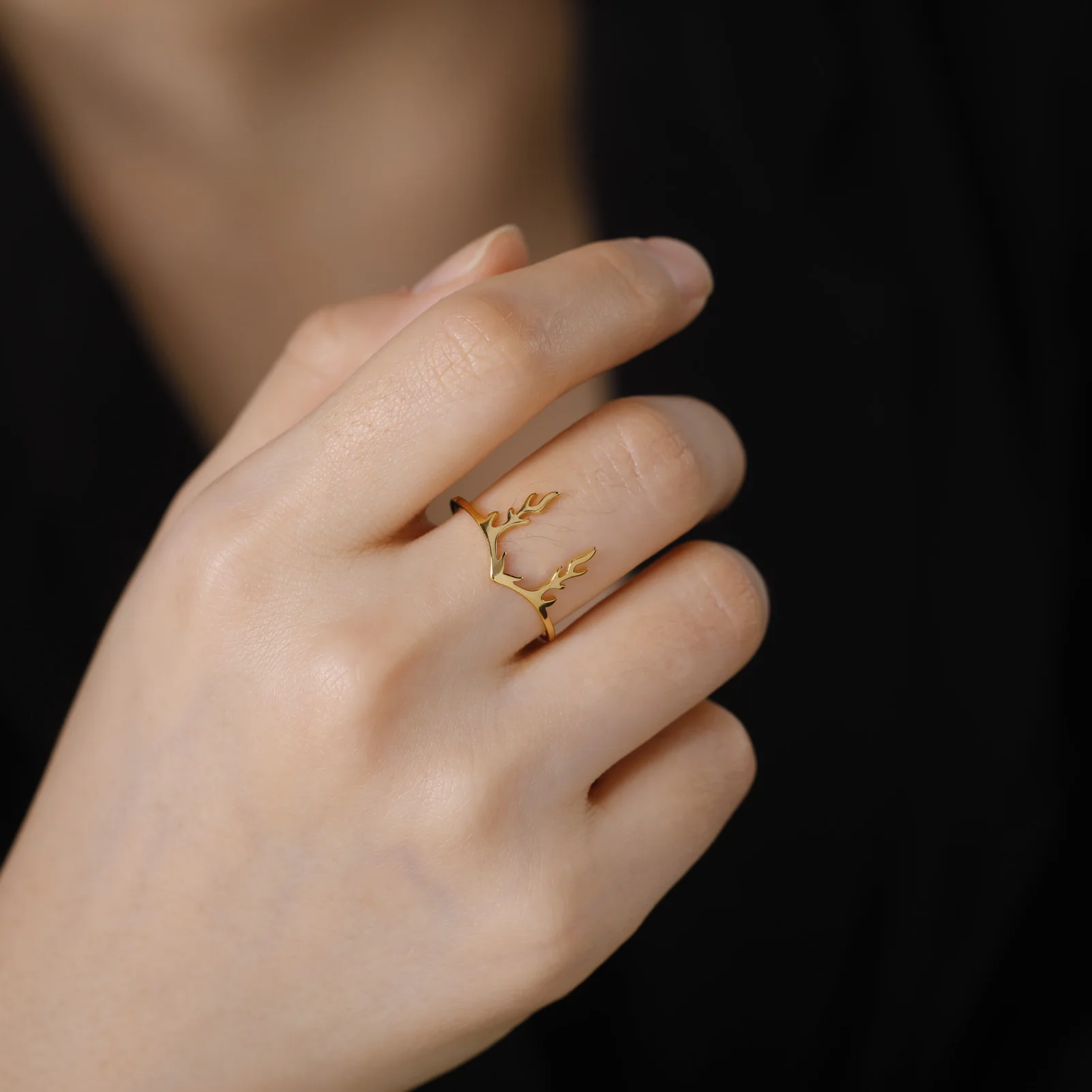 Elegant Elk Antlers Women's Ring in Gold or Steel 4 Elegant Elk Antlers Women's Ring in Gold or Steel - Image 4