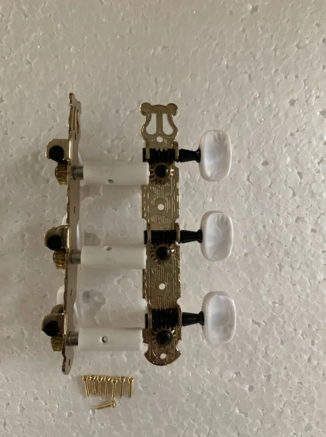 High-Quality Gold Classical Guitar Tuners 2 High-Quality Gold Classical Guitar Tuners - Image 2