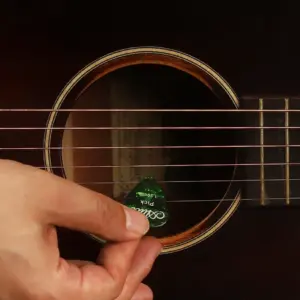 Vibrant Alice AP-100A Heart-Shaped Guitar Picks Set 9 S16c1b642c5e24b8582660bb8bb83b265W