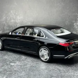 Diecast Mercedes-Benz S680 2021 Model Display Car 9 S1728fd400c8647378a3bf636d693afb84