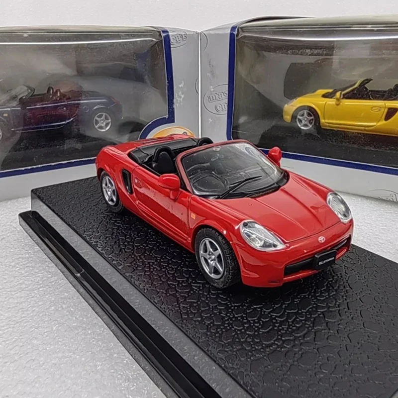 Yellow MR2 Convertible Diecast Model 1/43 Scale 3 Yellow MR2 Convertible Diecast Model 1/43 Scale - Image 3