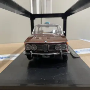 Vintage Brown BMW 2002 ti Diana Model 1:18 Scale 9 S1761899ef2b747e3bad8ed660be1f77dx