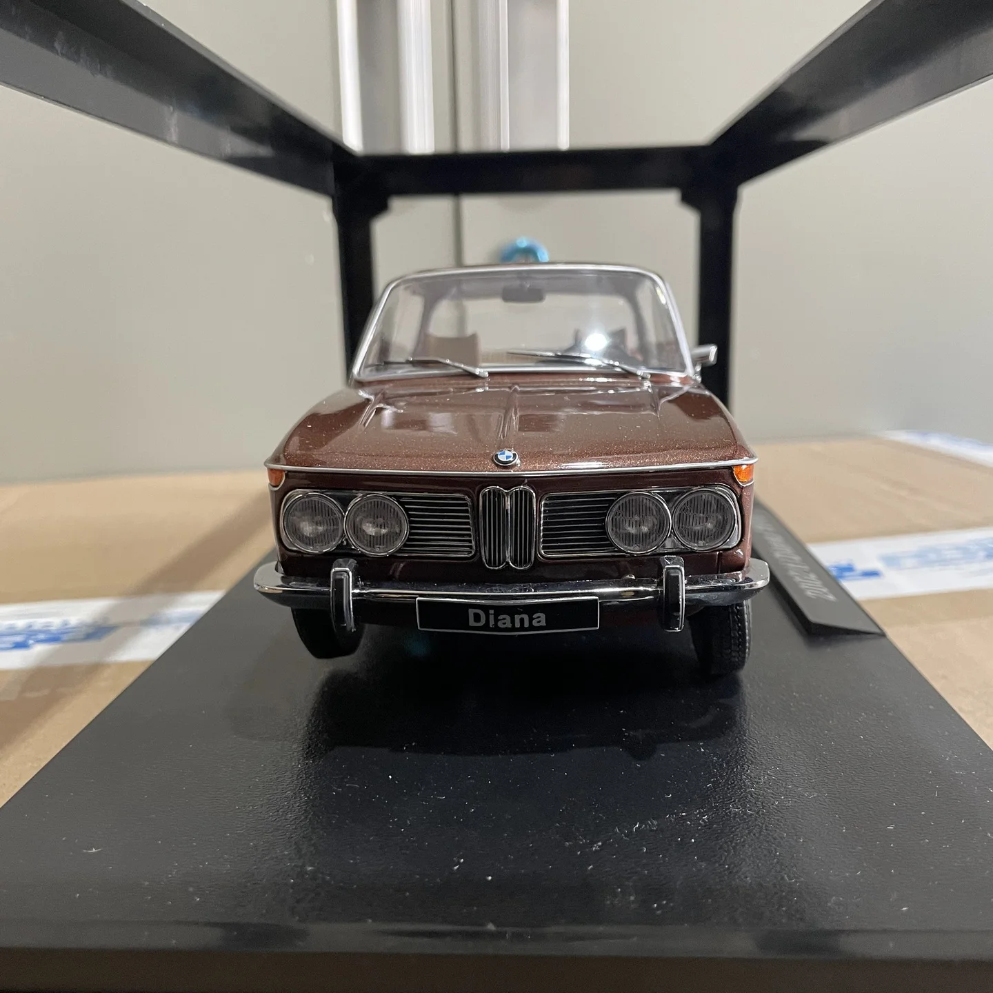 Vintage Brown BMW 2002 ti Diana Model 1:18 Scale 3 Vintage Brown BMW 2002 ti Diana Model 1:18 Scale - Image 3