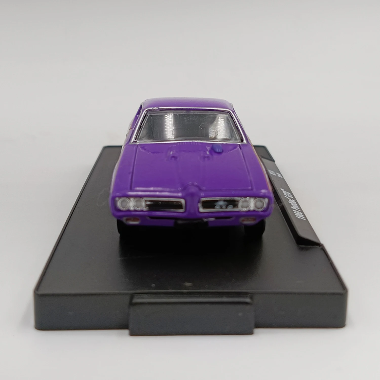 Vibrant Purple 1969 Pontiac GTO Diecast Model 3 Vibrant Purple 1969 Pontiac GTO Diecast Model - Image 3