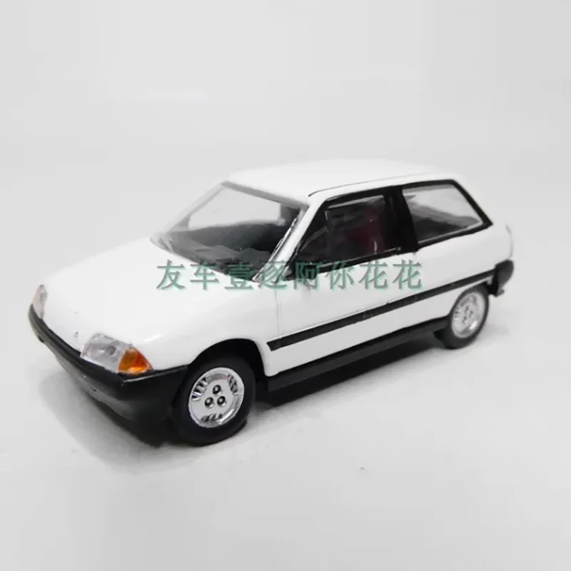 1:64 Citroën AX SUV Diecast Model 3 1:64 Citroën AX SUV Diecast Model - Image 3