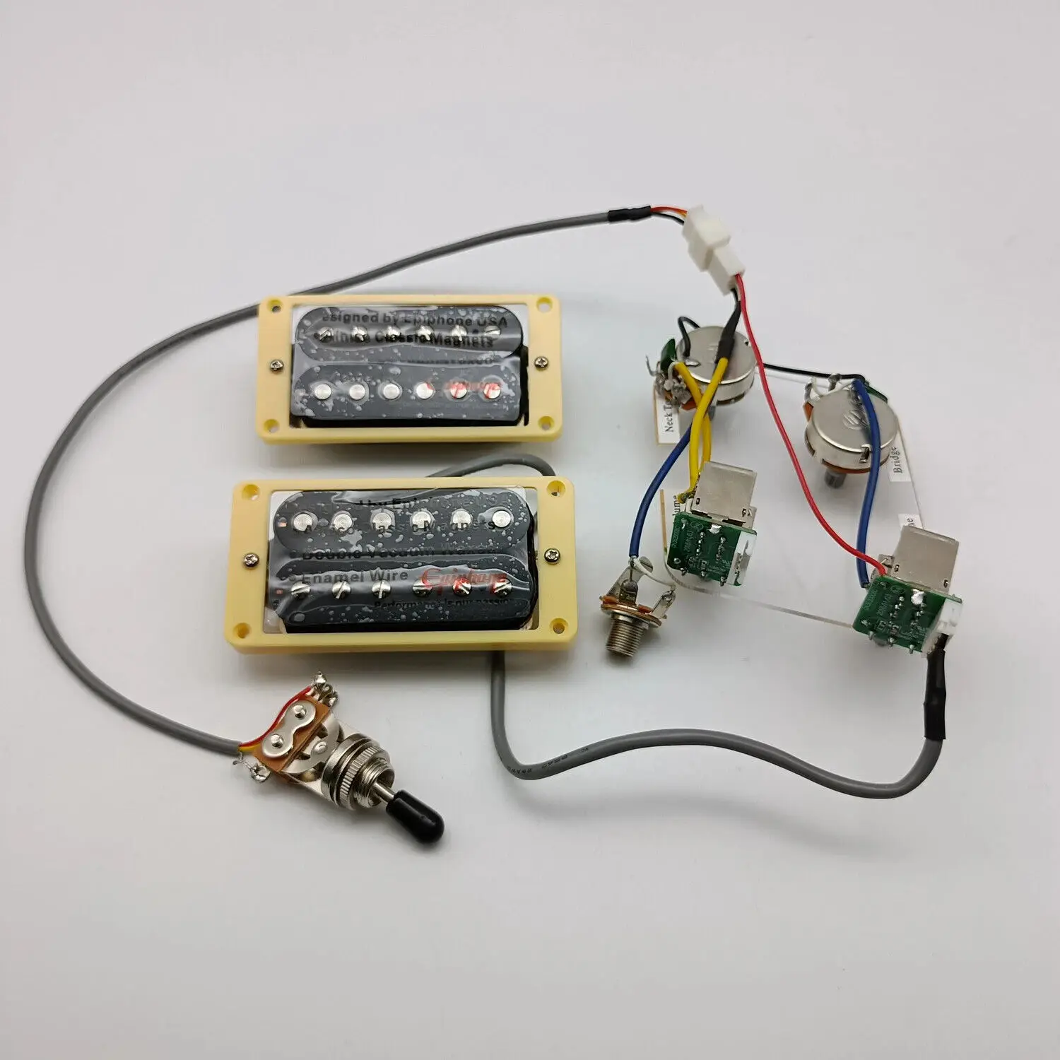 Classic Alnico Humbucker Pickup for Guitars 10 Classic Alnico Humbucker Pickup for Guitars - Image 10