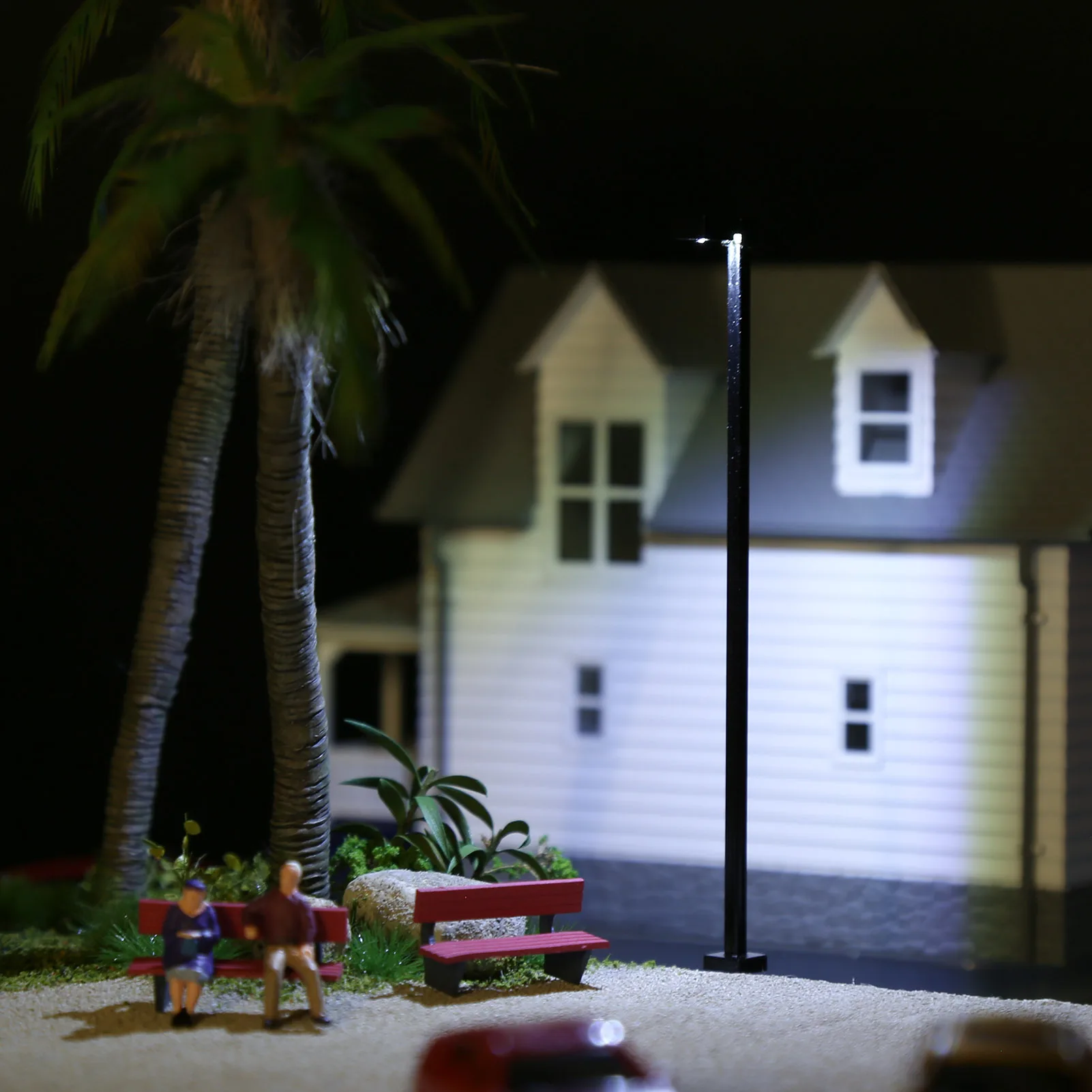 HO Scale Modern Street Lamp Set of 10 5 HO Scale Modern Street Lamp Set of 10 - Image 5