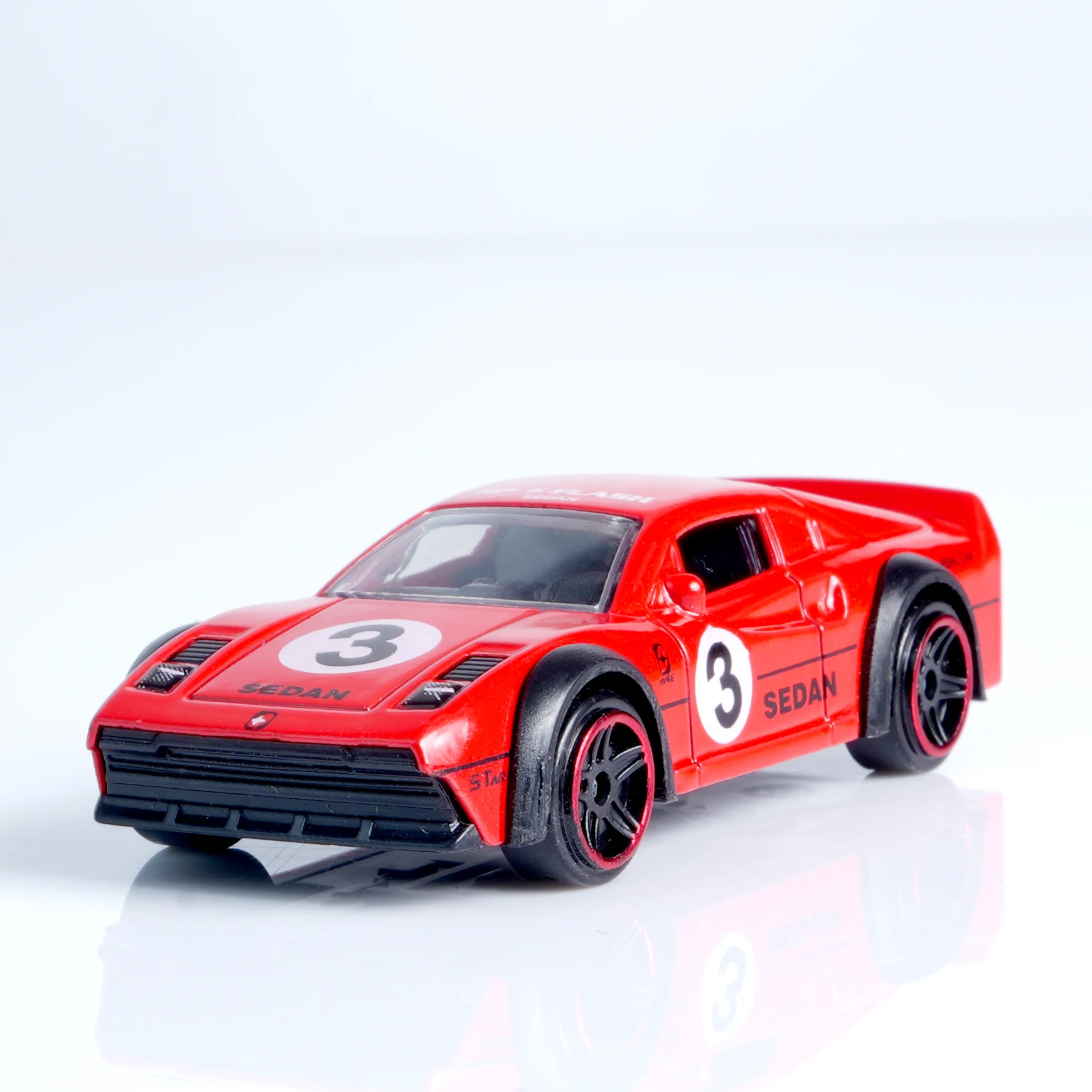 1:64 Scale Red Die-Cast Sports Car Model 3 1:64 Scale Red Die-Cast Sports Car Model - Image 3