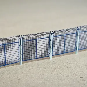 N Scale Metal Protective Fence for Models 13 S18988e9a3244462987ff84a8e30c8bbaj