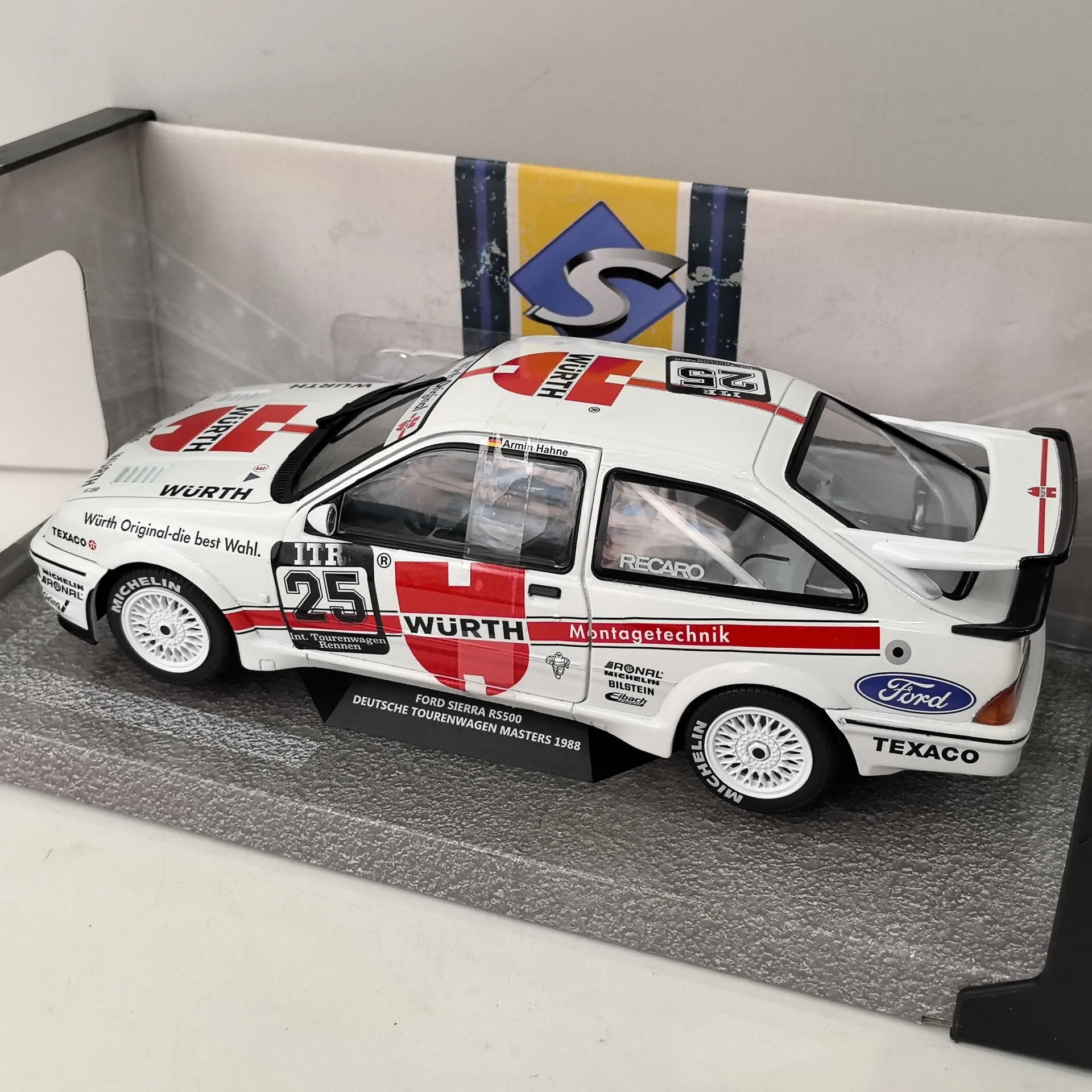 1988 Ford Sierra RS #25 1:18 Scale Diecast Model 3 1988 Ford Sierra RS #25 1:18 Scale Diecast Model - Image 3