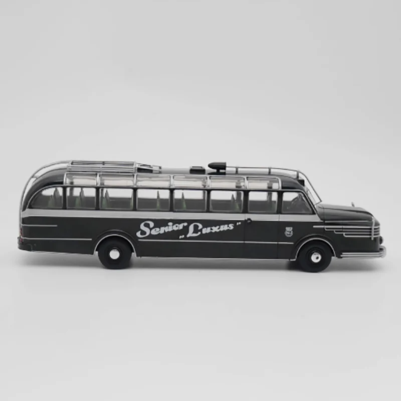 1951 Krupp Titan O80 Vintage Bus Model 1:43 Scale 4 1951 Krupp Titan O80 Vintage Bus Model 1:43 Scale - Image 4
