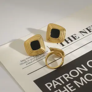 S1942da8d588b42ee911fc3d195e7fb9du