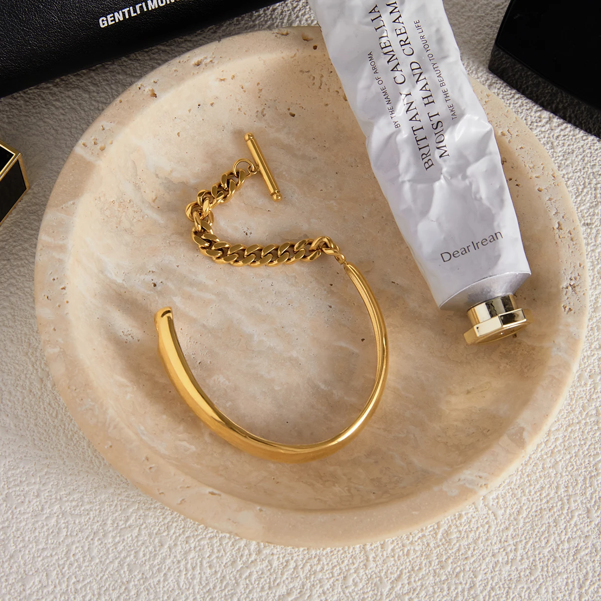 Stainless Steel Asymmetric Geometric Bracelet 4 Stainless Steel Asymmetric Geometric Bracelet - Image 4