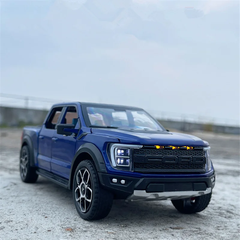 1:20 Scale Ford Raptor F150 Diecast Model 2 1:20 Scale Ford Raptor F150 Diecast Model - Image 2