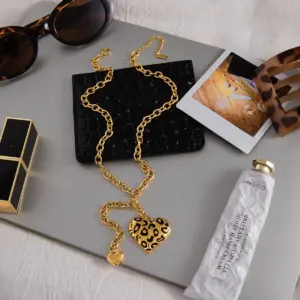 S19e84b66f7104cdf9a9fd2de60f4be91f