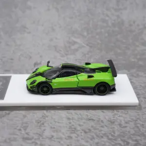 Vibrant Green Pagani Zonda Diecast Model 11 S1a0762403fd8439f9a63201f63c36615u